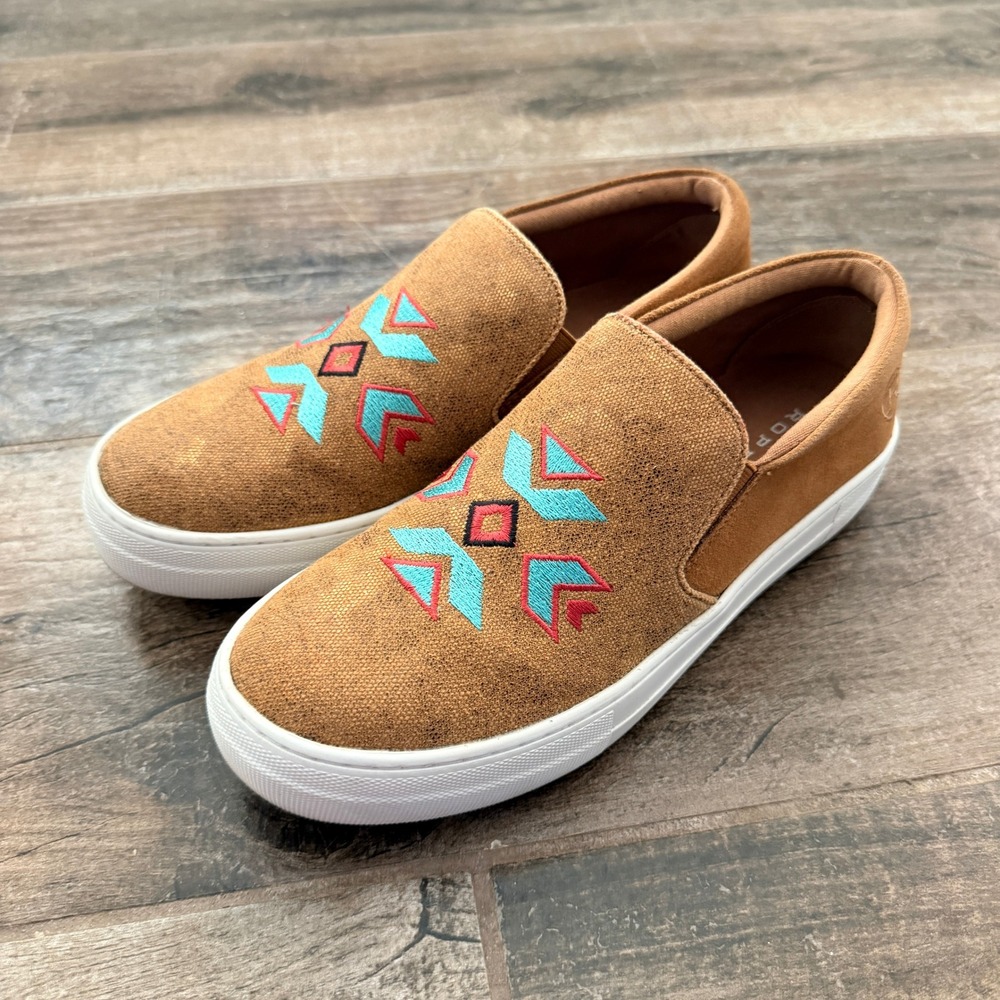 Roper Women's Western Aztec Embroidered Slip On Leather Sneakers, Tan, 9